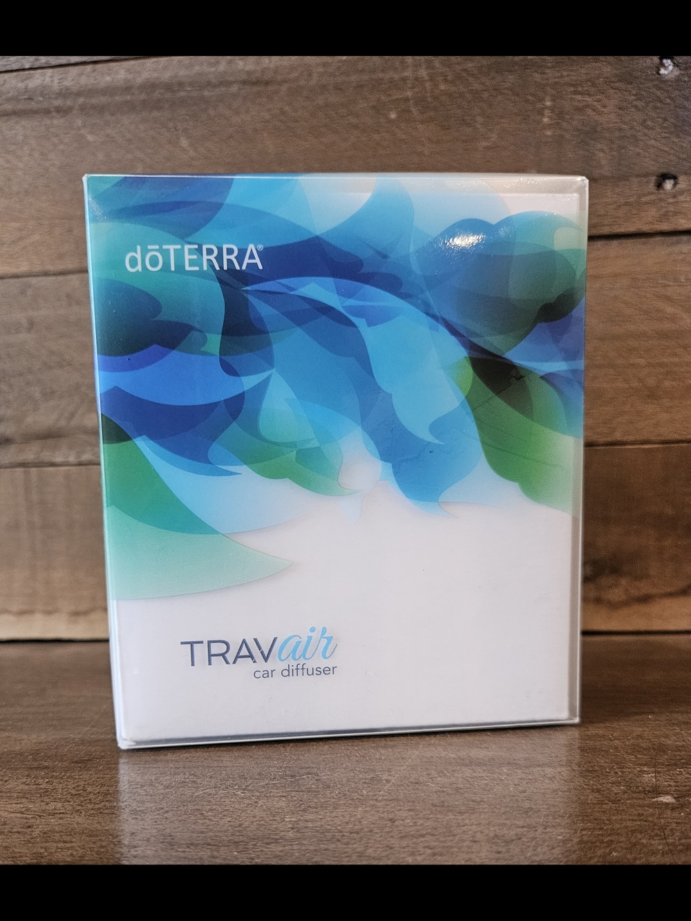 NEW doTERRA TravAir Car Diffuser - Blue & Green